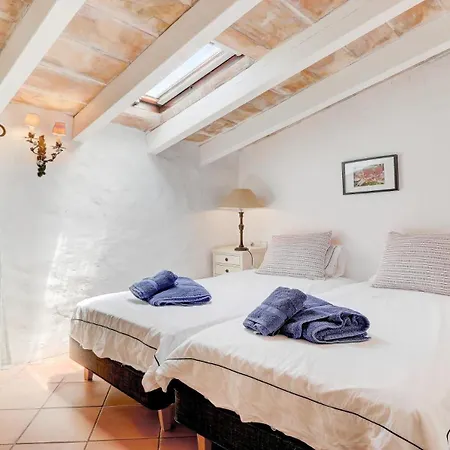 Lleo Eleven Vakantiehuis