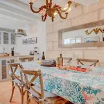 Lleo Eleven 度假居 *