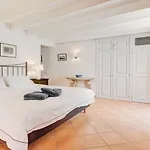 度假居 Lleo Eleven