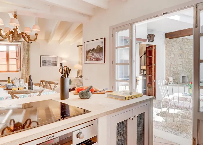 Lleo Eleven * Pollenca