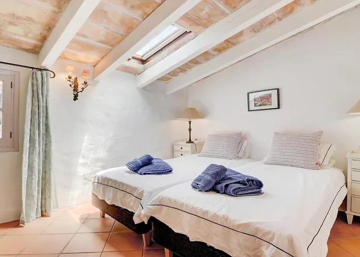 Lleo Eleven Holiday home