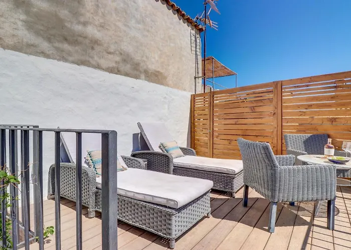 Lleo Eleven Holiday home